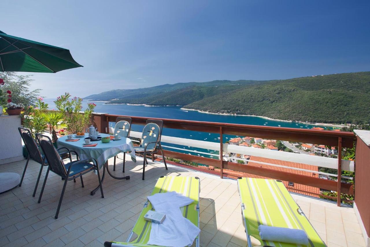 Apartments Magnolia Rabac Exterior foto